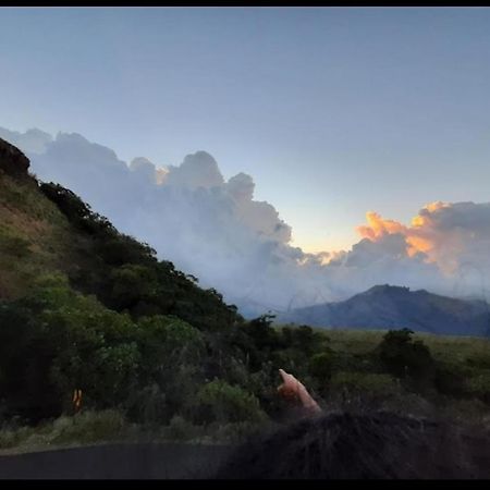 Alpine Aura Villa Vagamon Luaran gambar